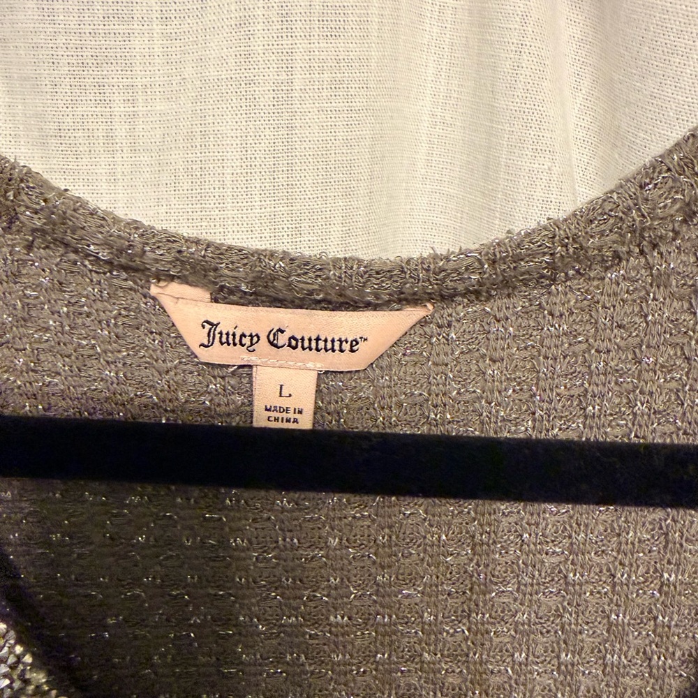 Juicy Couture Metallic Taupe Knit V-Neck Top - Picture 4 of 7